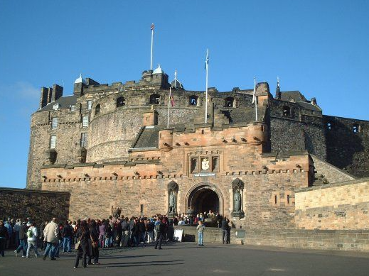 Edinburgh Castle on St Andrews and Edinburgh Tour