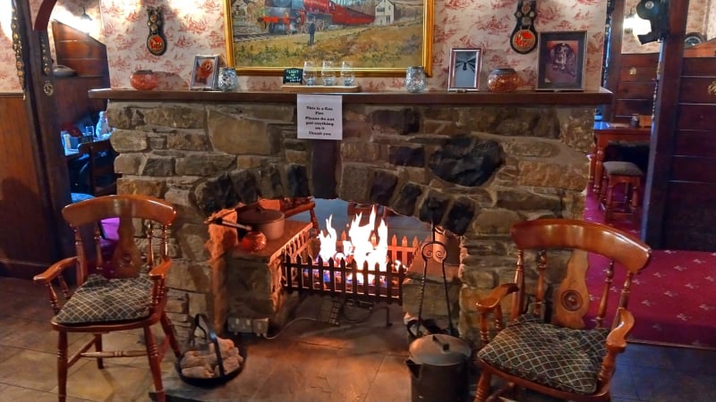 Lunch stop on Highland Experience Tour - April 2025